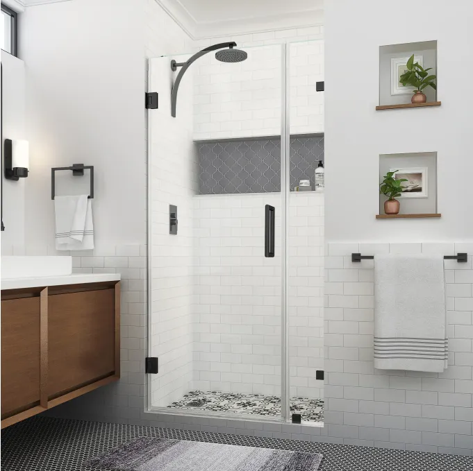 Porte de salle de bain de l'hôtel